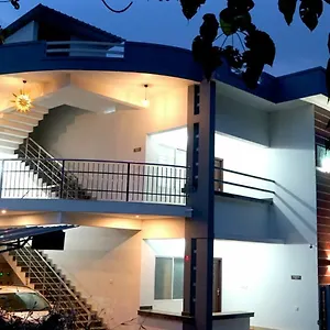 Pearl Apartment
